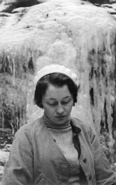 09_Maclean_Jessie_1934 - click to open lightbox